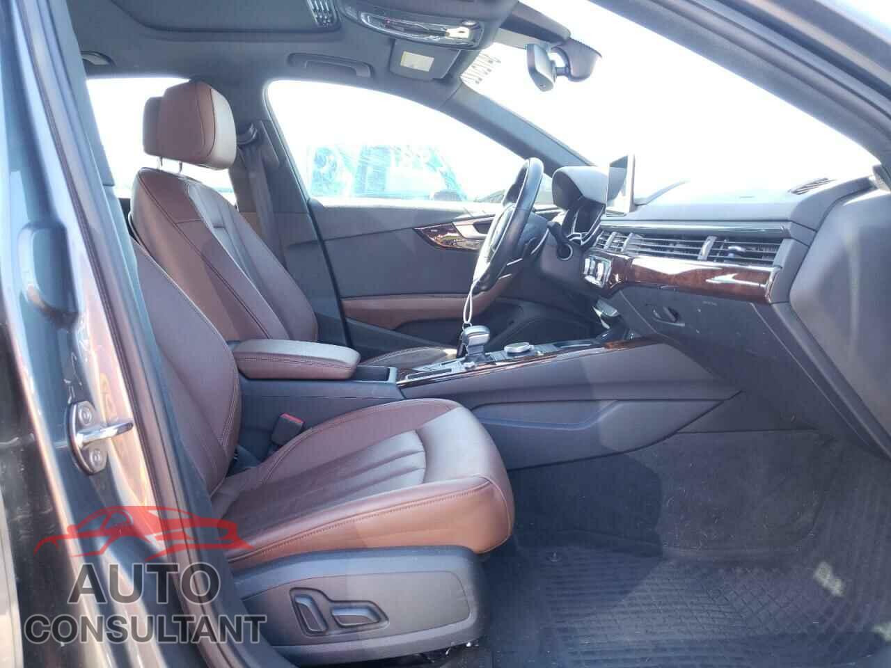 AUDI A4 2018 - WAUKMAF43JA210713