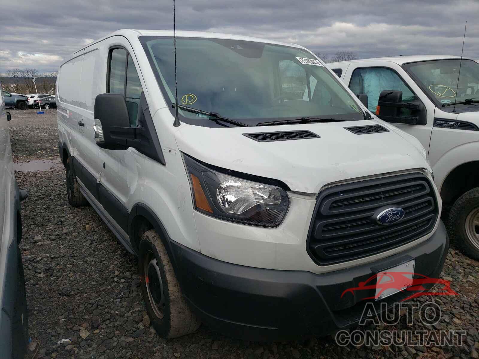 FORD TRANSIT CO 2018 - 1FTYE1ZM7JKB41623