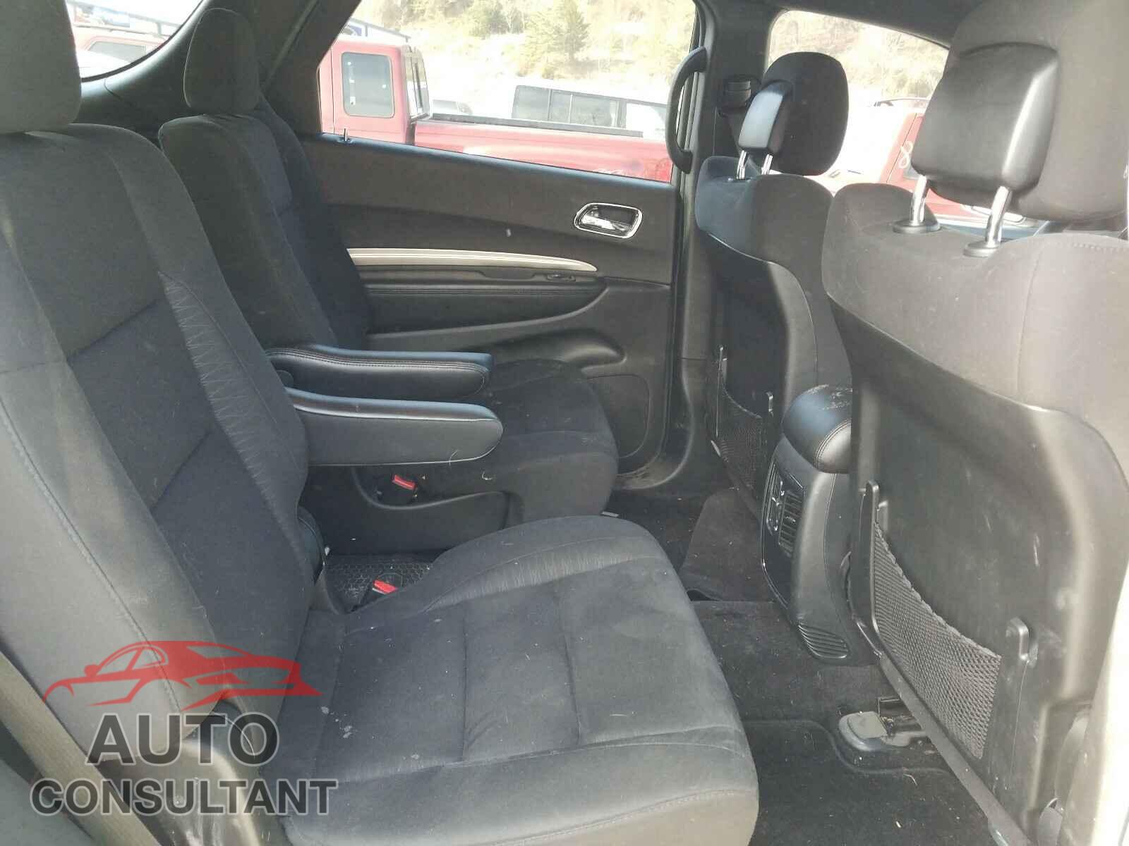 DODGE DURANGO 2018 - 1C4RDJAG2JC266021
