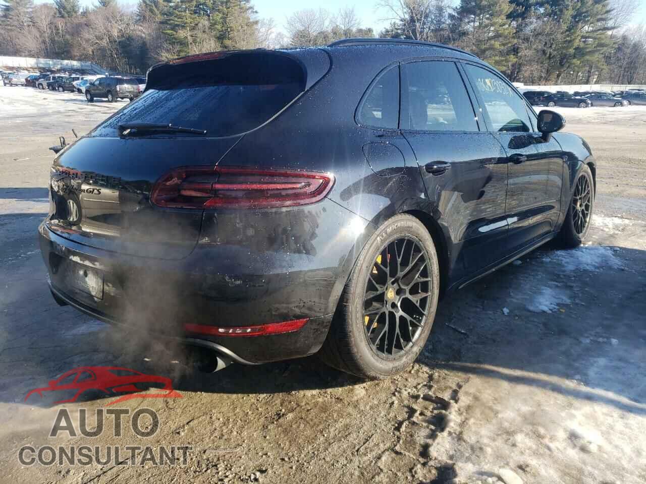 PORSCHE MACAN 2017 - WP1AG2A59HLB56570