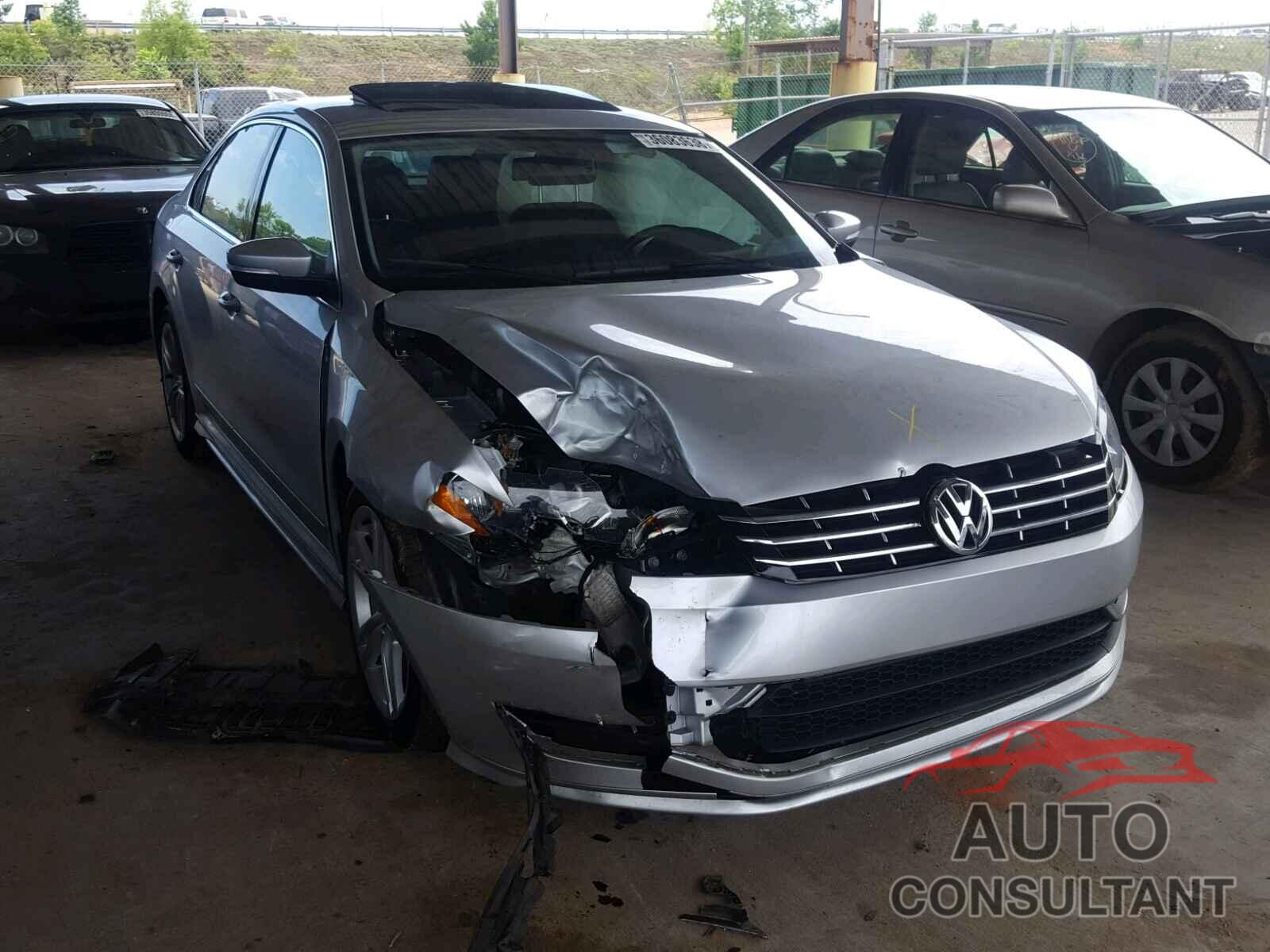 VOLKSWAGEN PASSAT 2015 - 1VWCM7A32FC084720