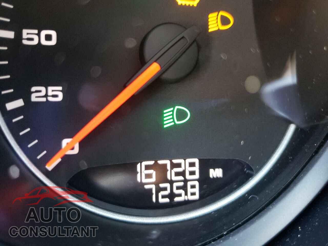 PORSCHE CAYENNE 2018 - WP1AA2A25JKA05941