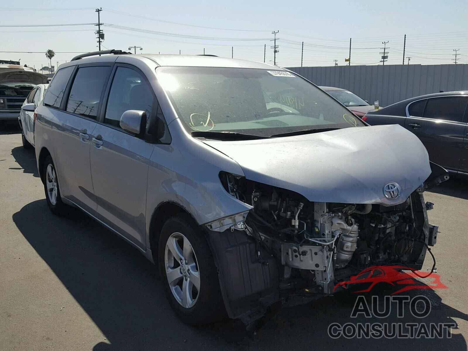 TOYOTA SIENNA 2017 - 5TDKZ3DC2HS792777