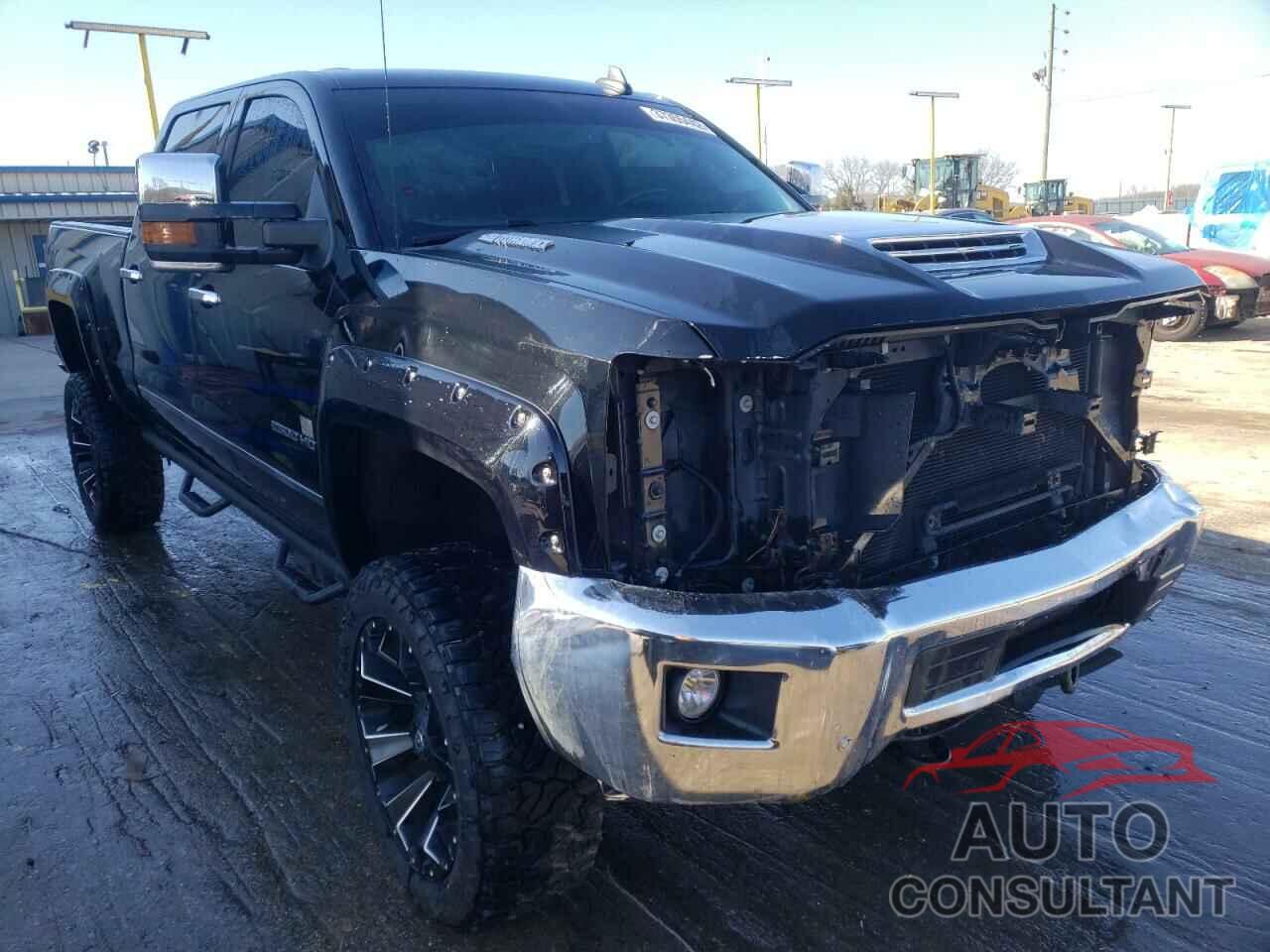 CHEVROLET SILVERADO 2018 - 1GC1KWEY0JF116006
