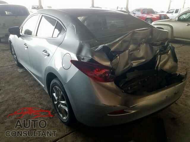 MAZDA 3 2018 - 3MZBN1U70JM201903
