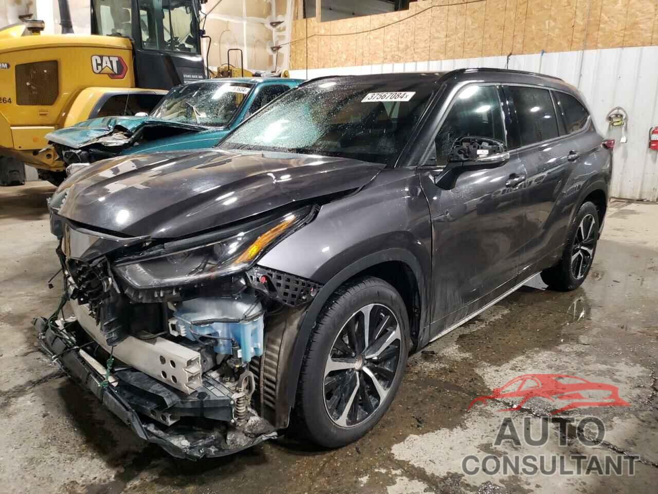 TOYOTA HIGHLANDER 2022 - 5TDLZRBH4NS205657