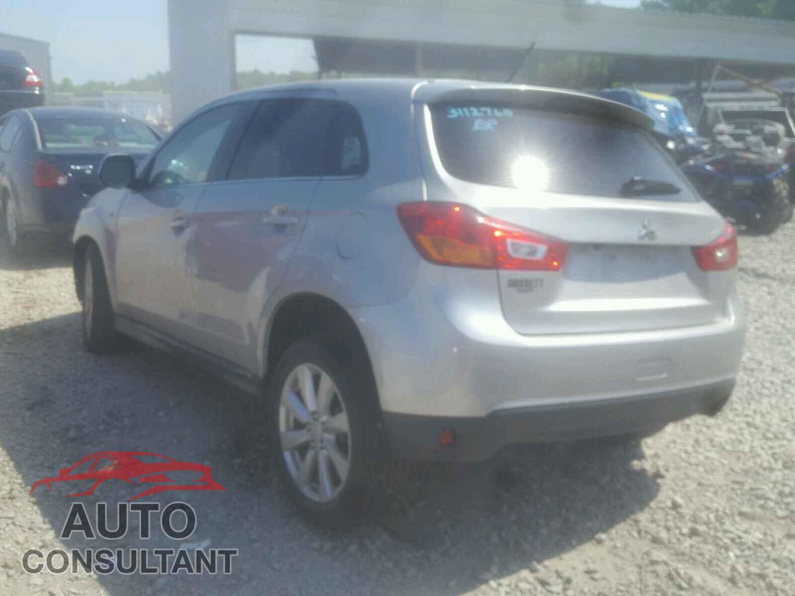 MITSUBISHI OUTLANDER 2015 - 4A4AP4AU1FE060706