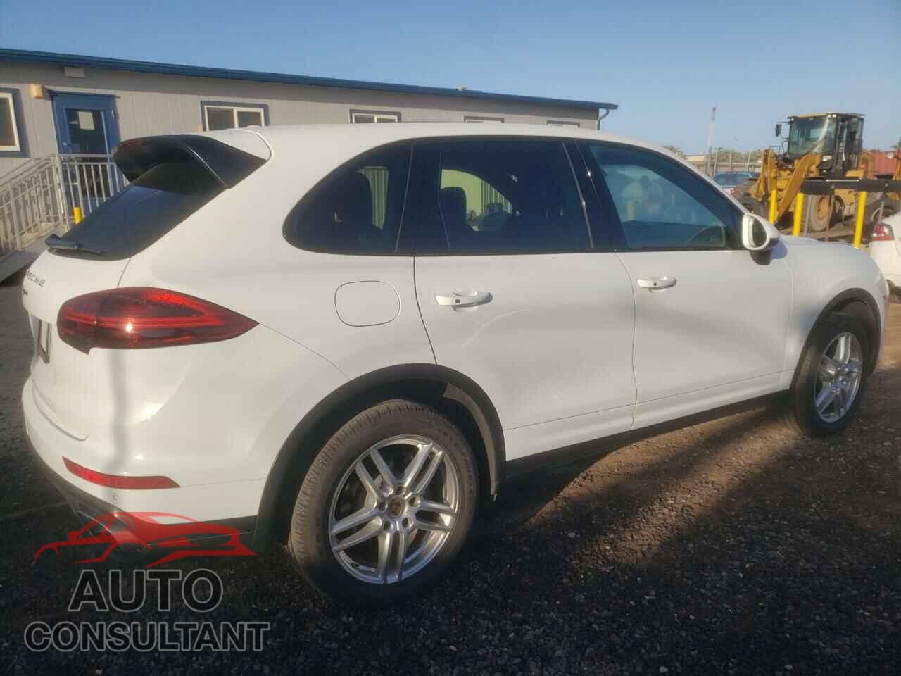 PORSCHE CAYENNE 2016 - WP1AA2A26GLA04901
