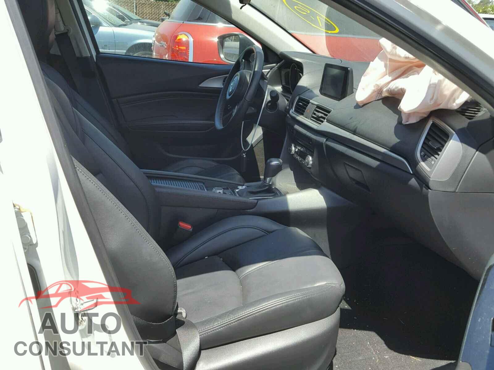 MAZDA 3 2017 - 3MZBN1V72HM126680