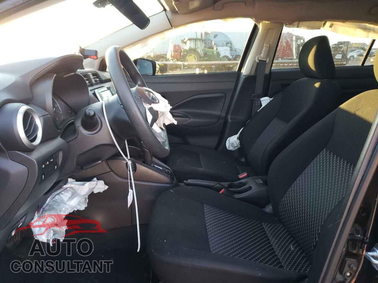 NISSAN VERSA 2021 - 3N1CN8DV4ML896172
