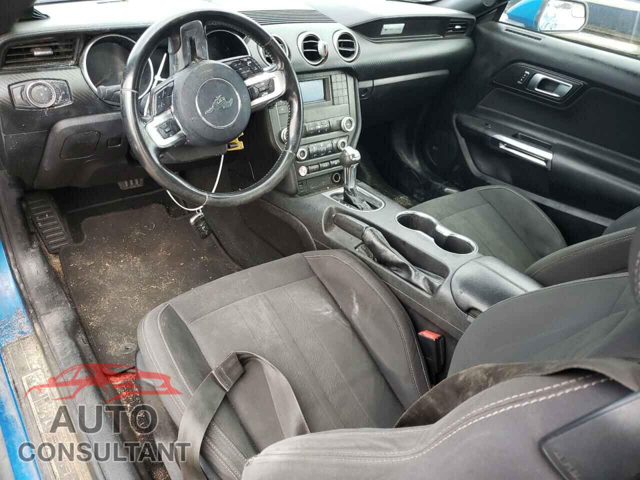 FORD MUSTANG 2019 - 1FATP8UH1K5158852