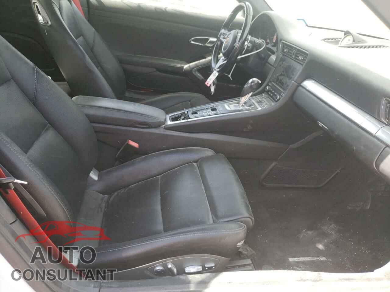 PORSCHE 911 2017 - WP0CB2A90HS155034
