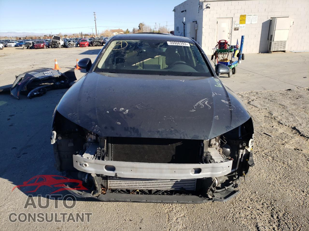AUDI A4 2019 - WAUHMAF43KA107710