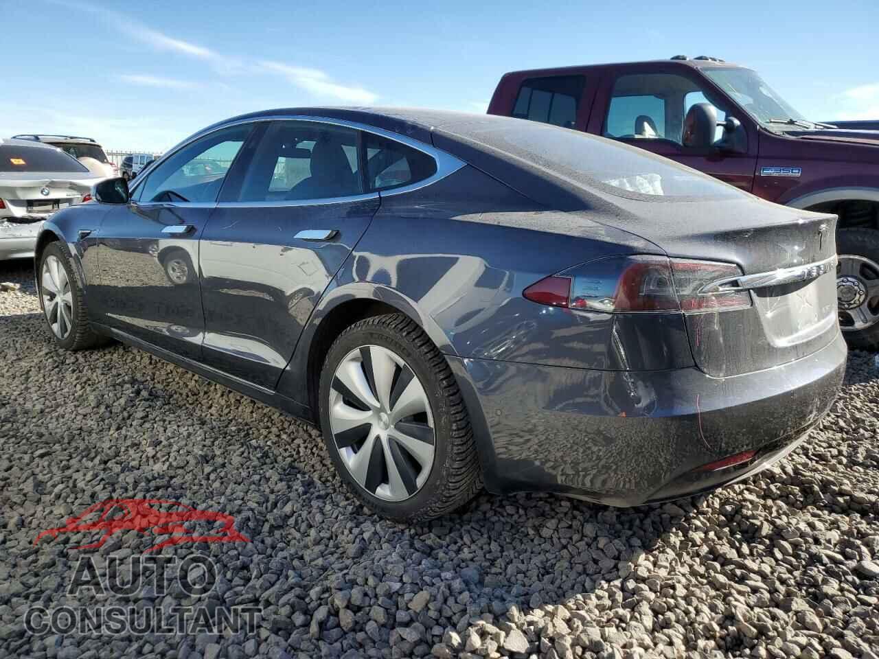 TESLA MODEL S 2020 - 5YJSA1E25LF415391