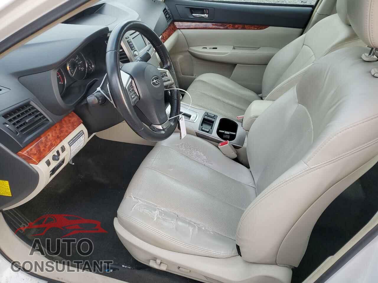 SUBARU LEGACY 2012 - 4S3BMDK61C2013807
