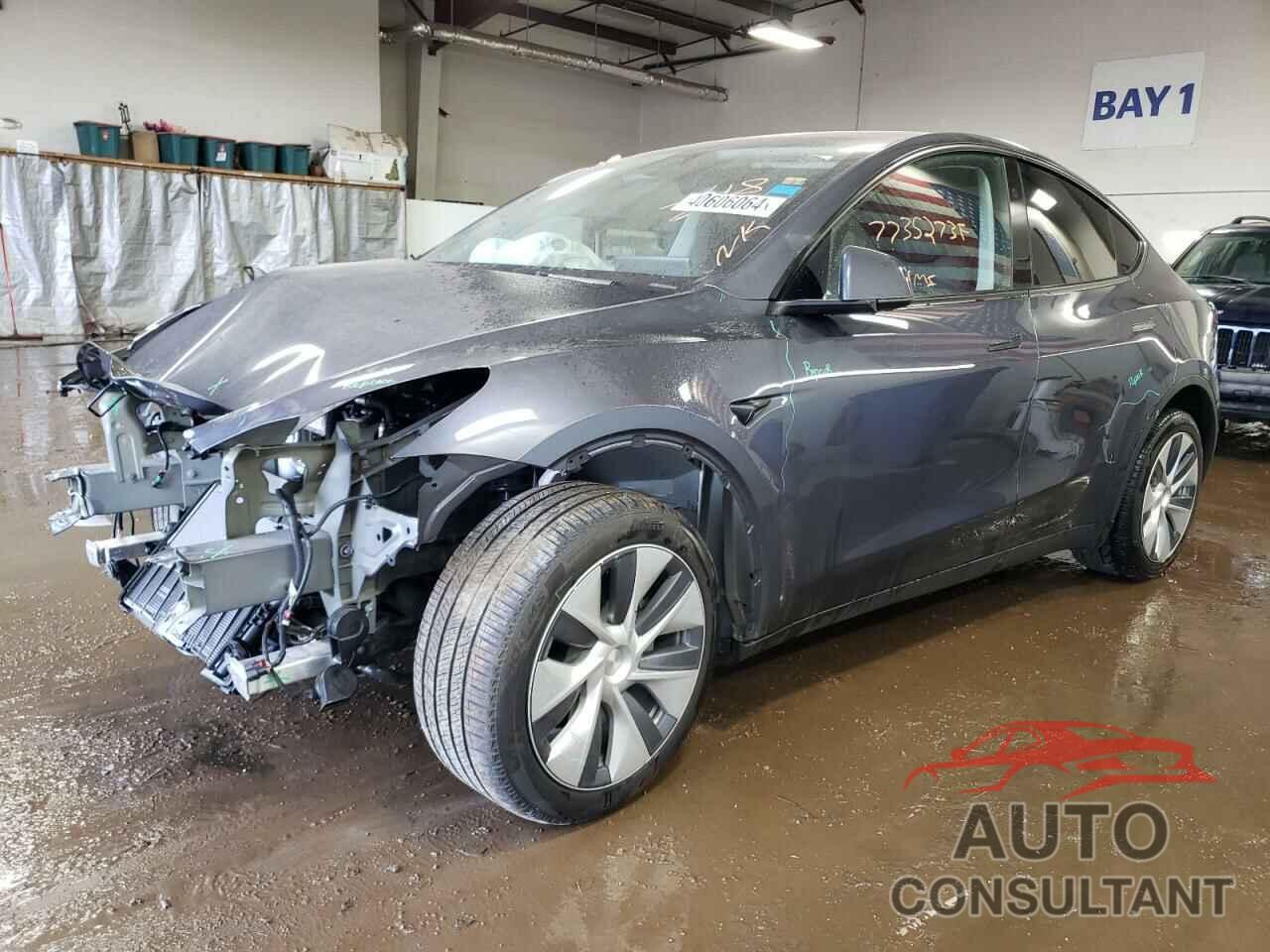 TESLA MODEL Y 2023 - 7SAYGDEE6PA160373