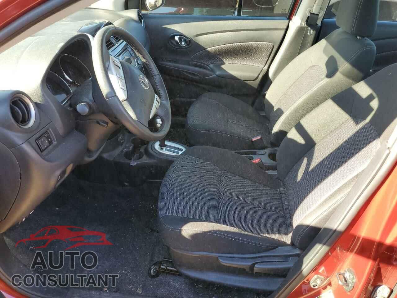 NISSAN VERSA 2017 - 3N1CN7AP1HL890884