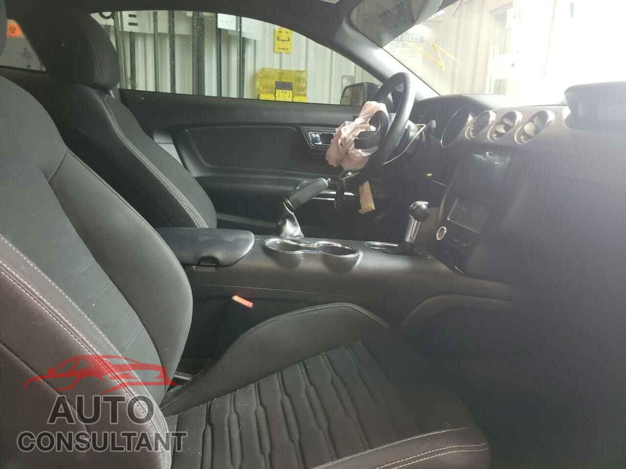 FORD MUSTANG 2017 - 1FA6P8TH7H5322628