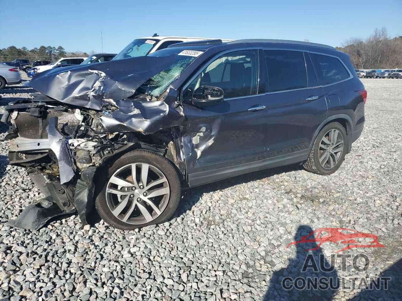 HONDA PILOT 2017 - 5FNYF6H98HB012739
