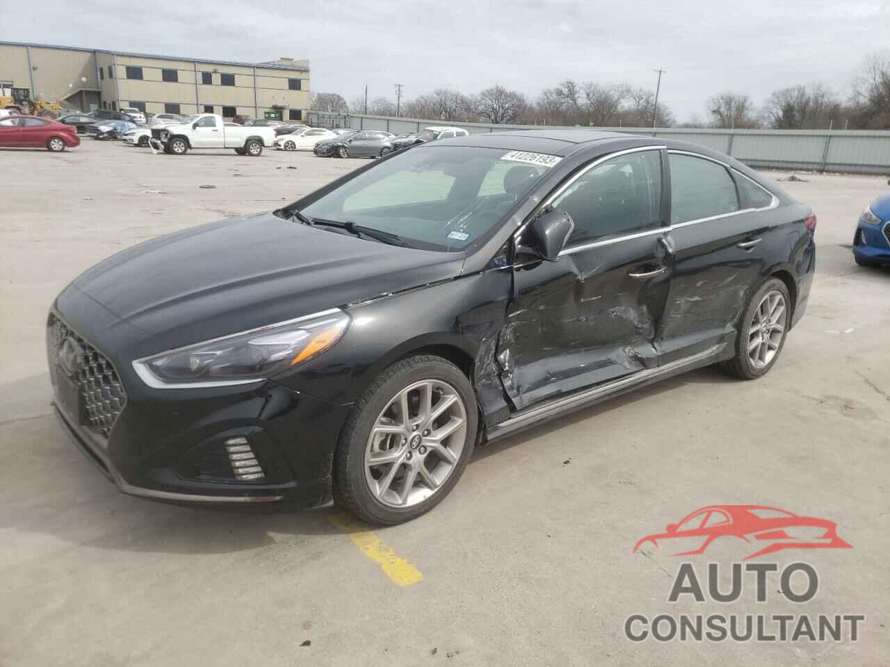HYUNDAI SONATA 2018 - 5NPE34AB3JH707845