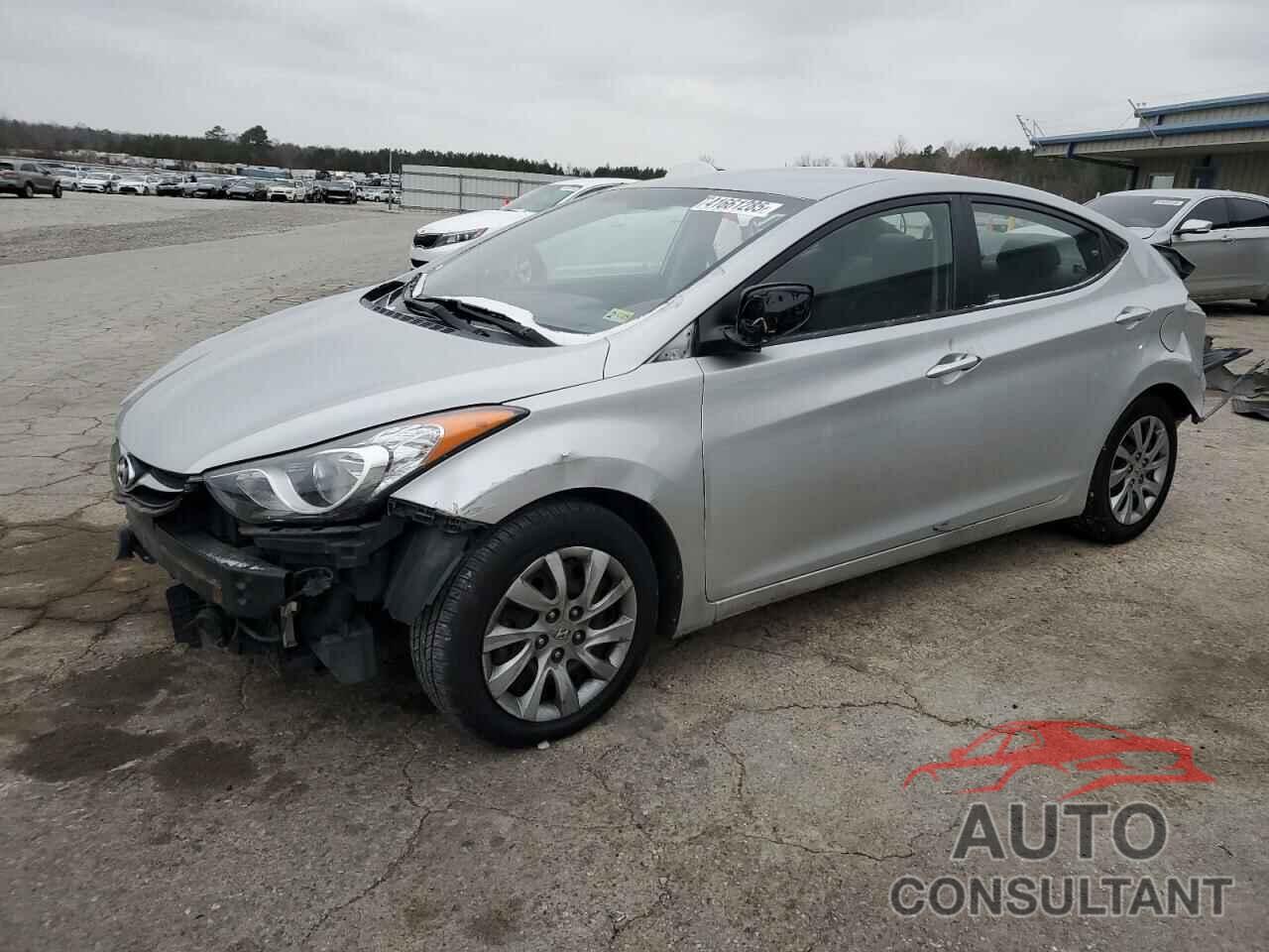 HYUNDAI ELANTRA 2013 - KMHDH4AE1DU602587