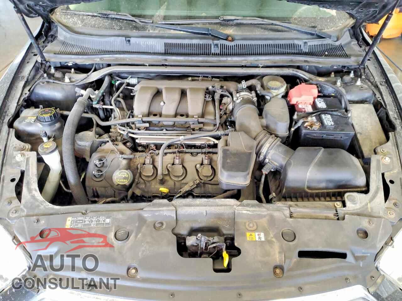 FORD TAURUS 2015 - 1FAHP2D84FG123784