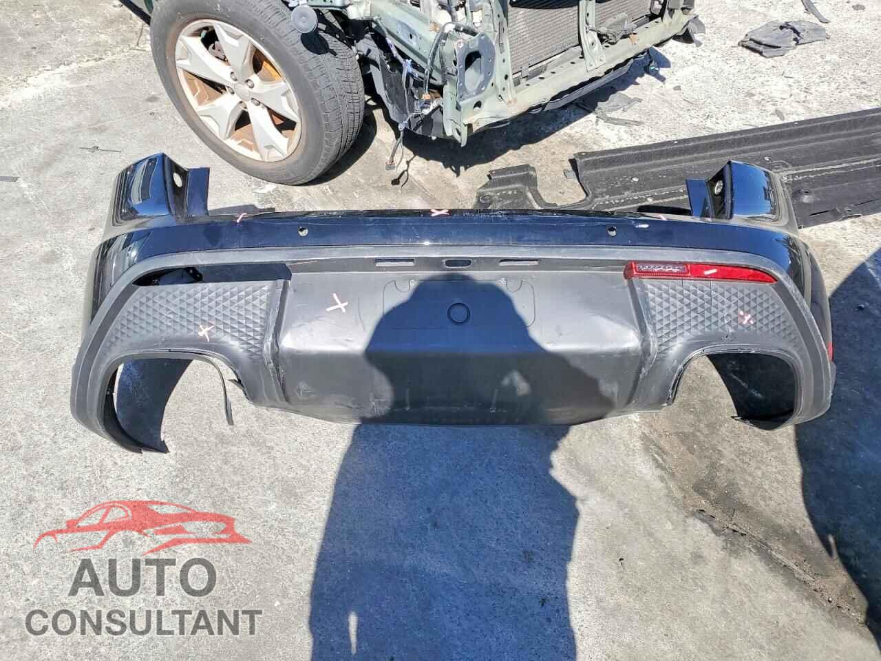 PORSCHE MACAN 2024 - WP1AA2A55RLB21415