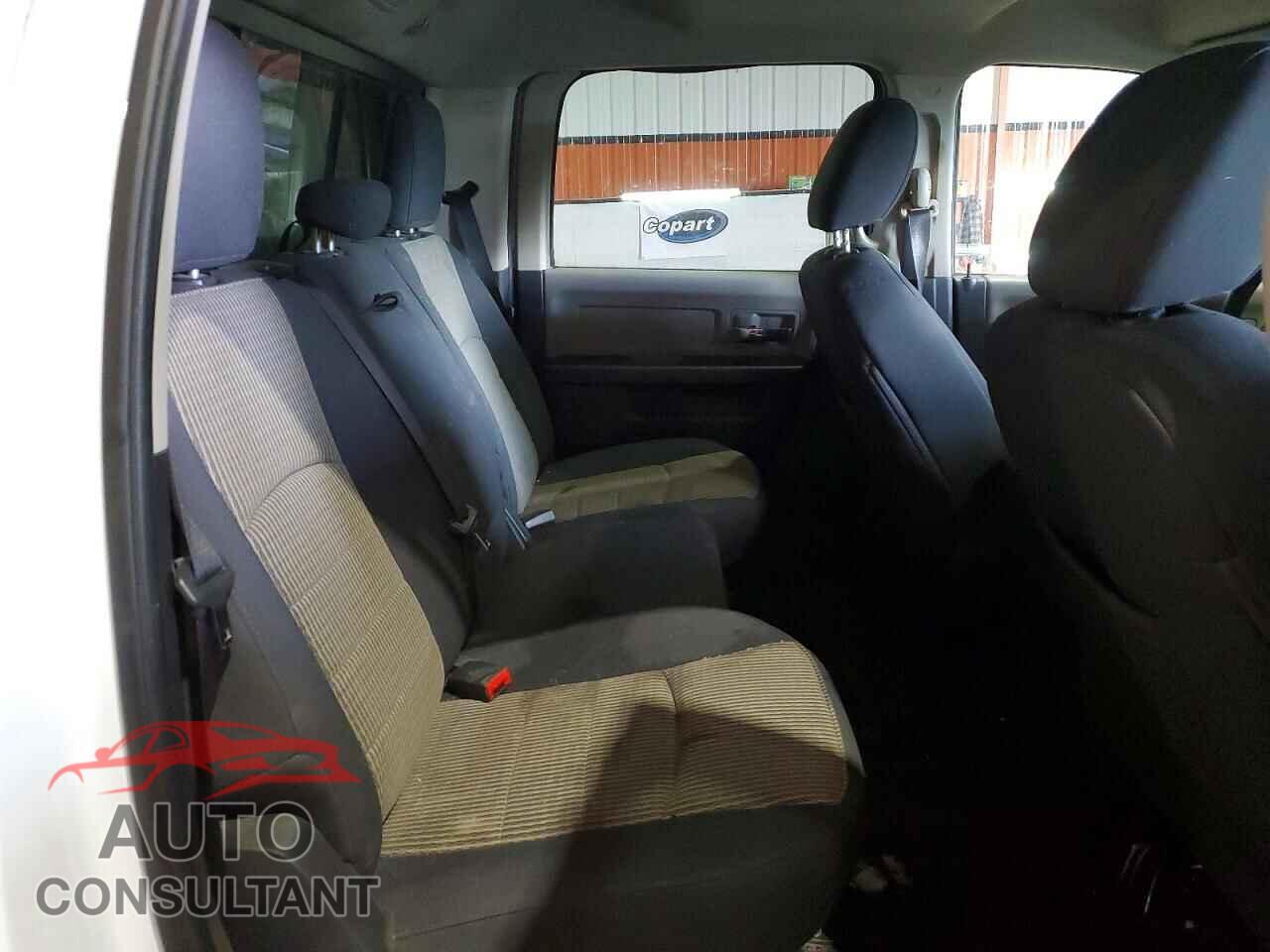DODGE RAM 1500 2012 - 1C6RD7LT7CS266738