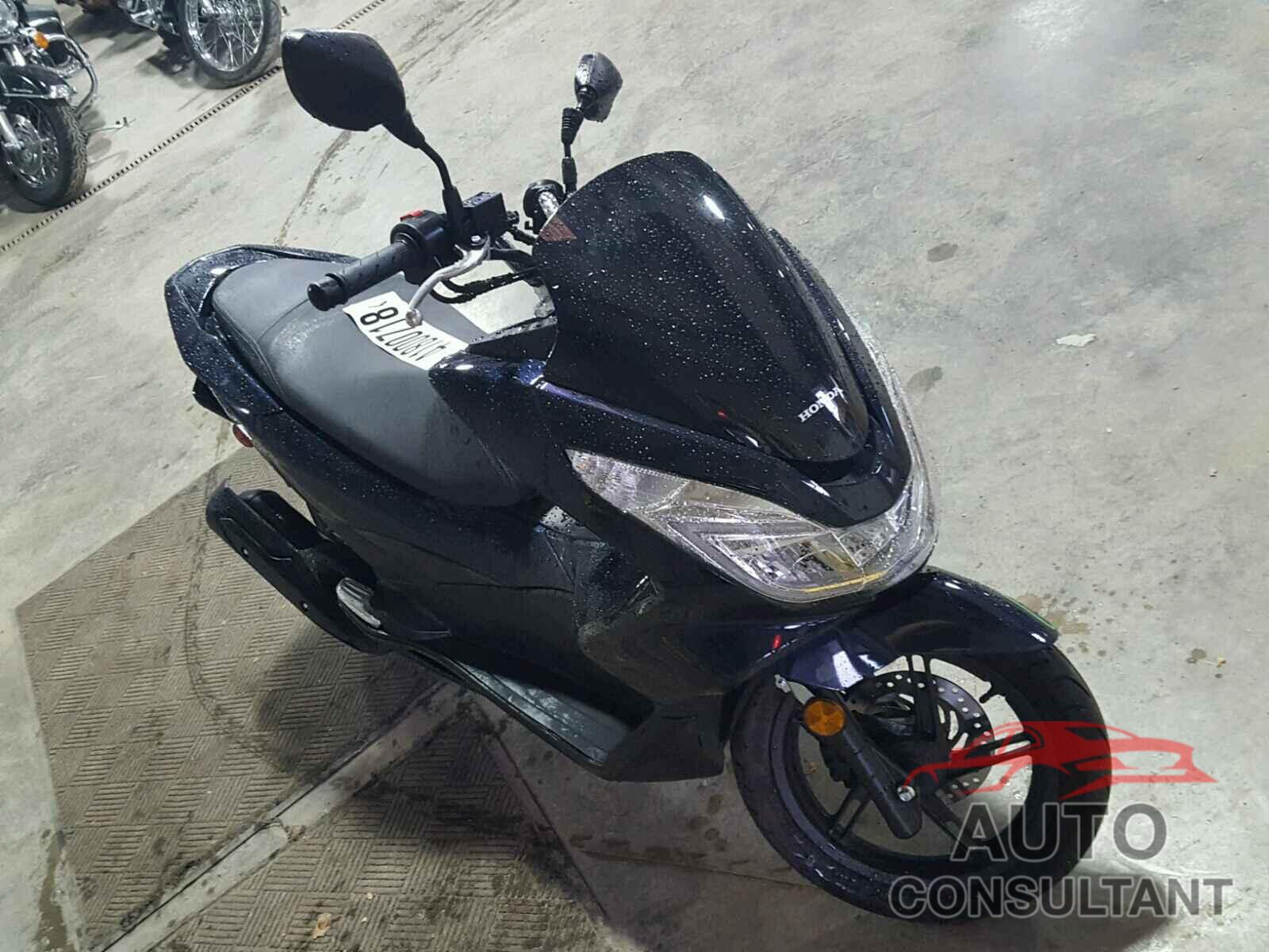 HONDA SCOOTER 2018 - RLHKF1807JY301093