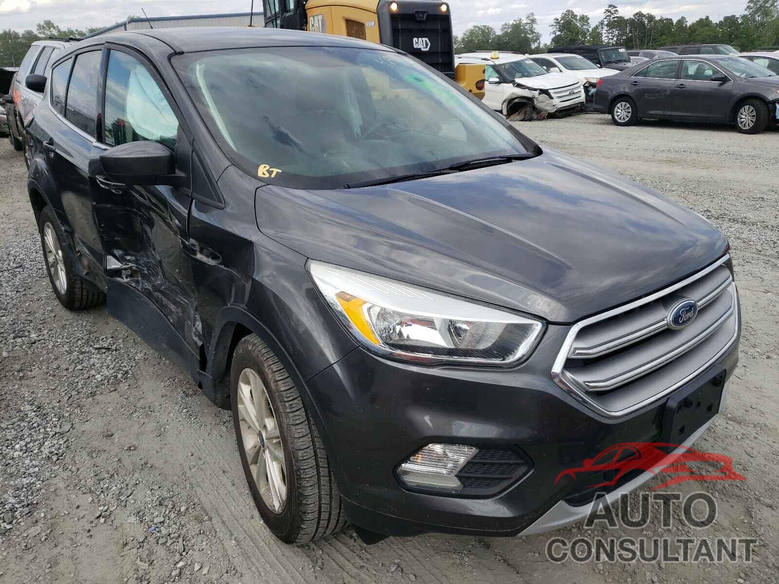 FORD ESCAPE 2017 - 1FMCU9G94HUA28765