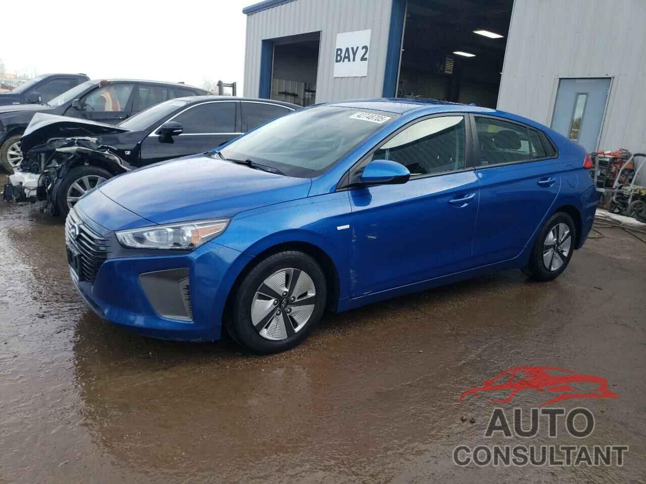 HYUNDAI IONIQ 2018 - KMHC65LC9JU073355