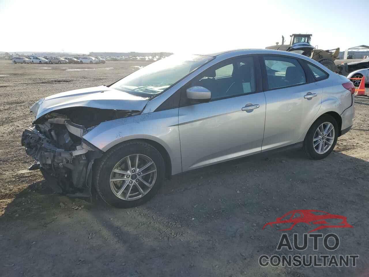 FORD FOCUS 2018 - 1FADP3F24JL262374