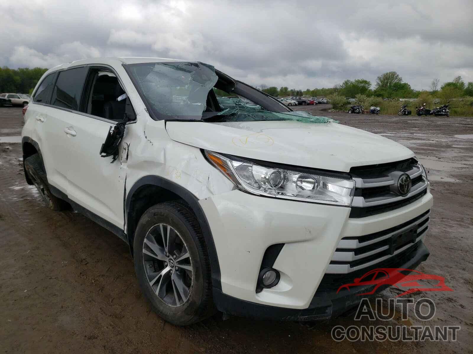 TOYOTA HIGHLANDER 2019 - 5TDBZRFH5KS970555