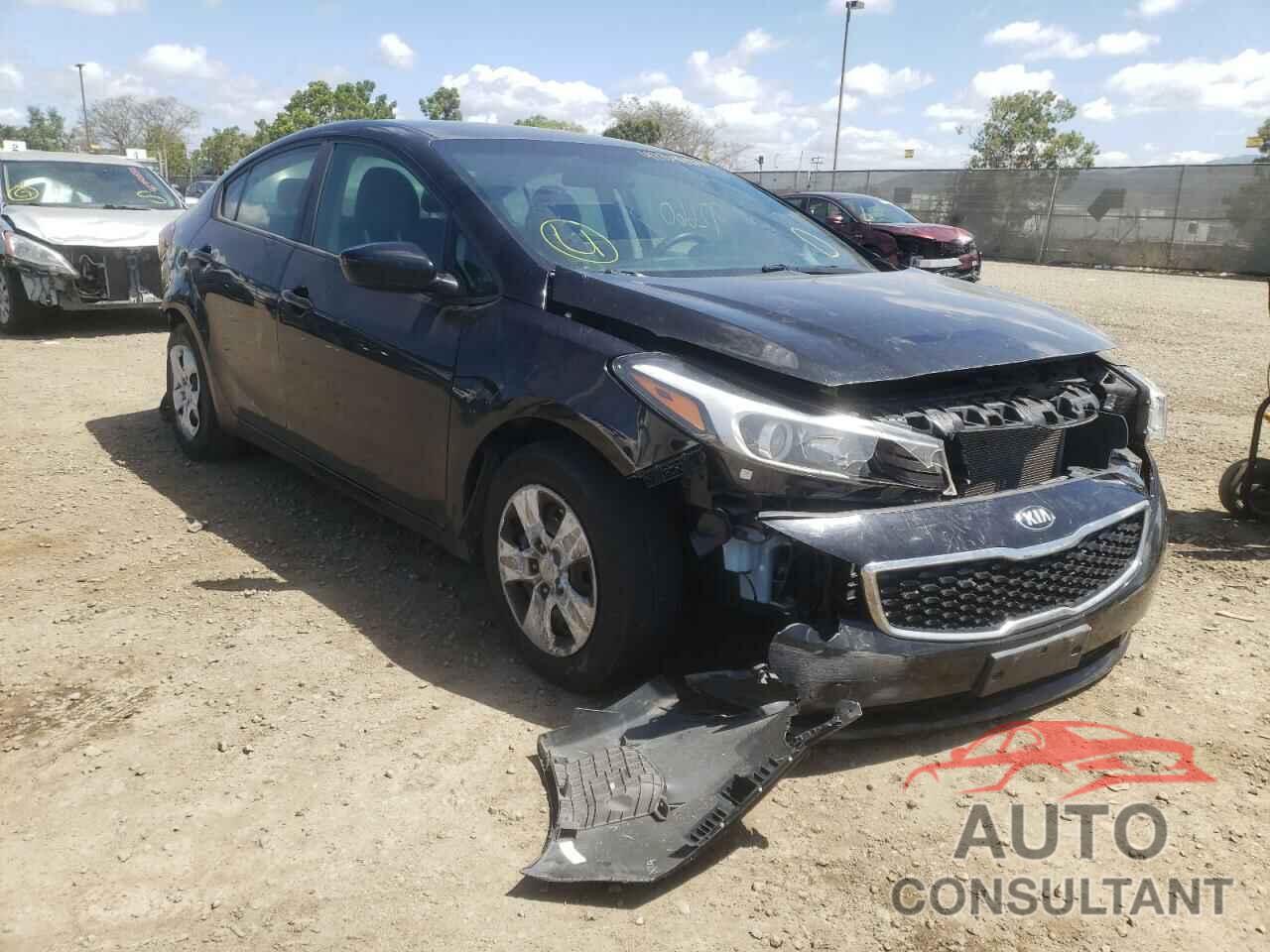 KIA FORTE 2018 - 3KPFL4A70JE164295