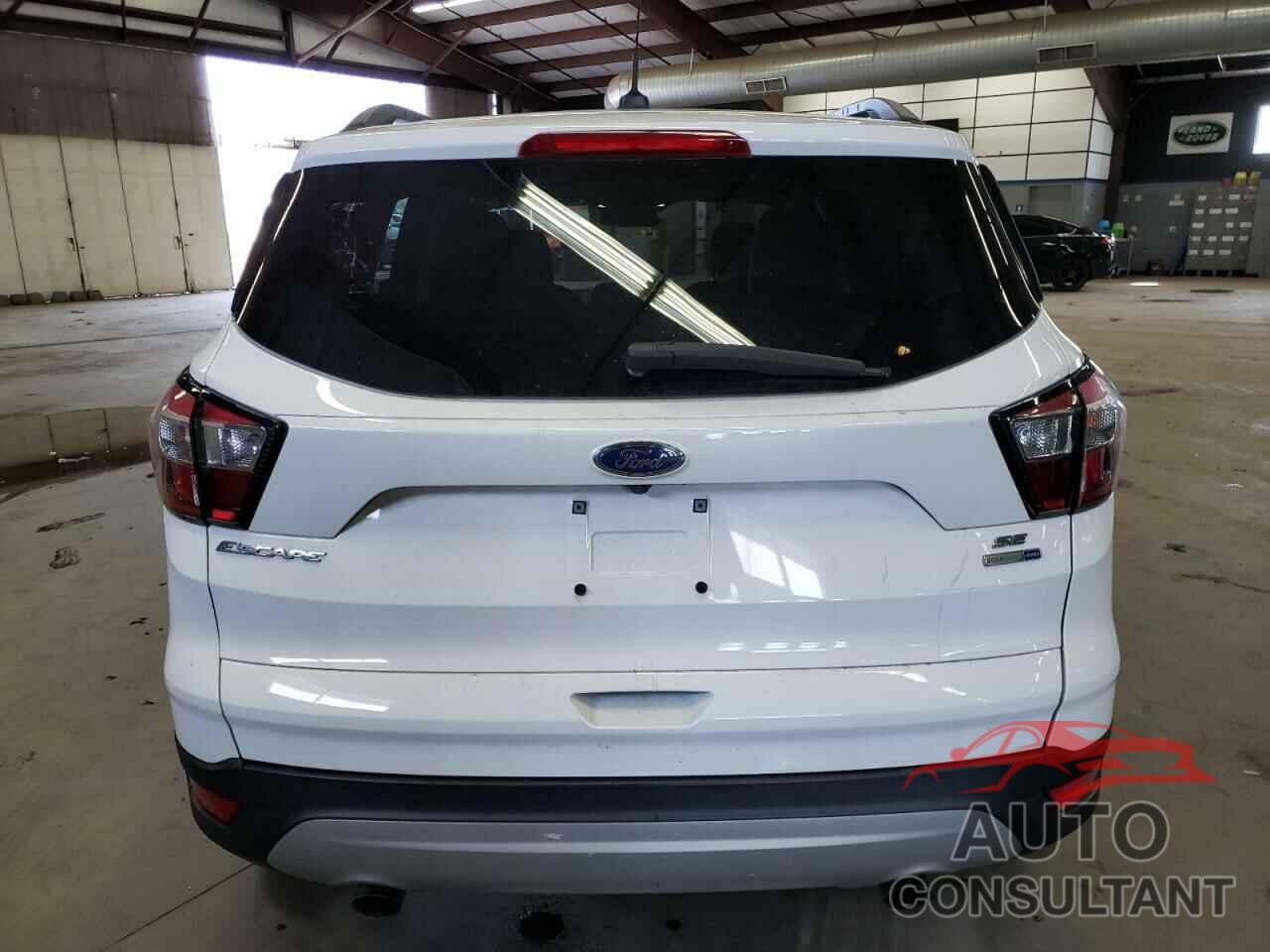 FORD ESCAPE 2018 - 1FMCU9GD9JUA44003