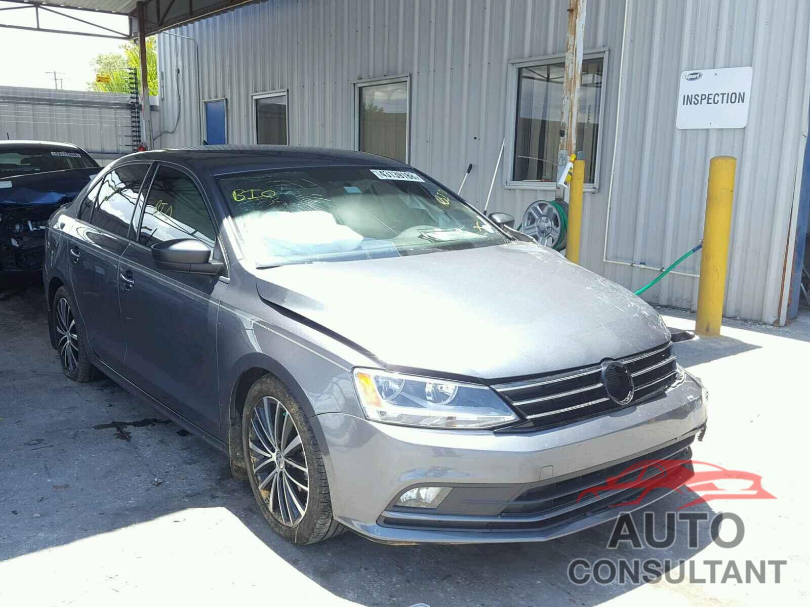 VOLKSWAGEN JETTA 2016 - 3VWD17AJ8GM293696