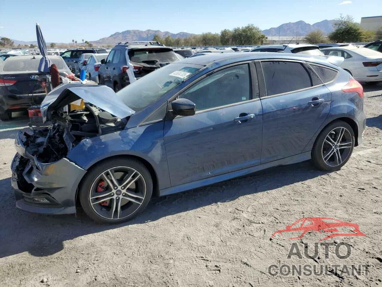FORD FOCUS 2018 - 1FADP3L99JL223927