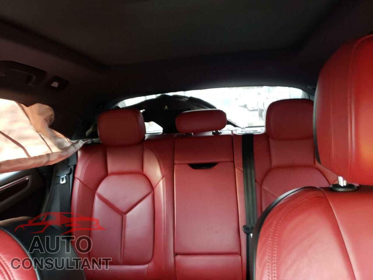 PORSCHE MACAN 2018 - WP1AA2A59JLB09241