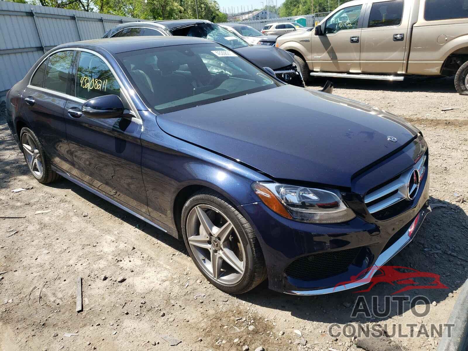 MERCEDES-BENZ C CLASS 2018 - 55SWF4KB7JU261772