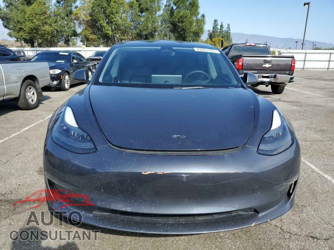 TESLA MODEL 3 2022 - 5YJ3E1EA8NF122152