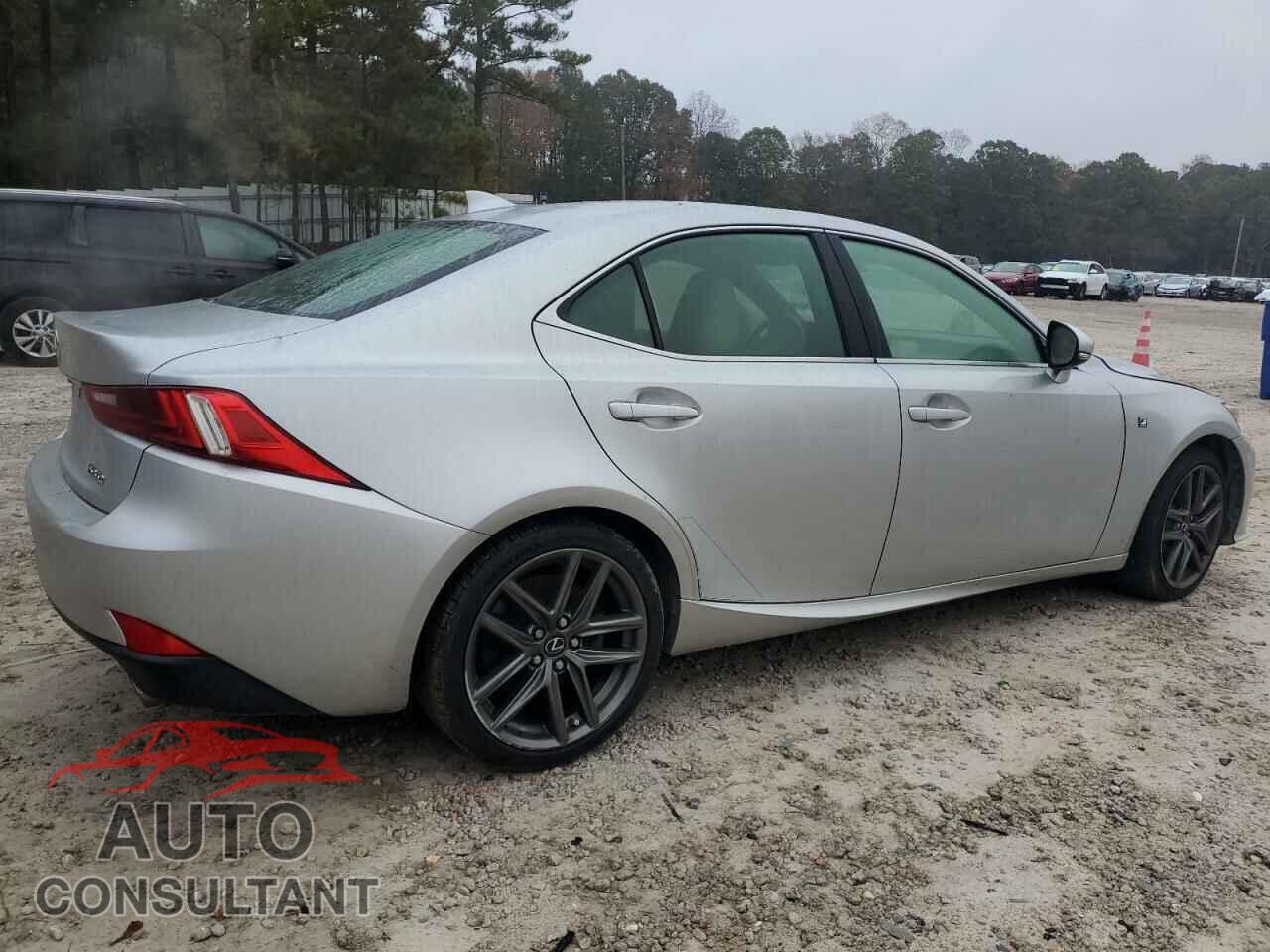 LEXUS IS 2014 - JTHBE1D20E5010273