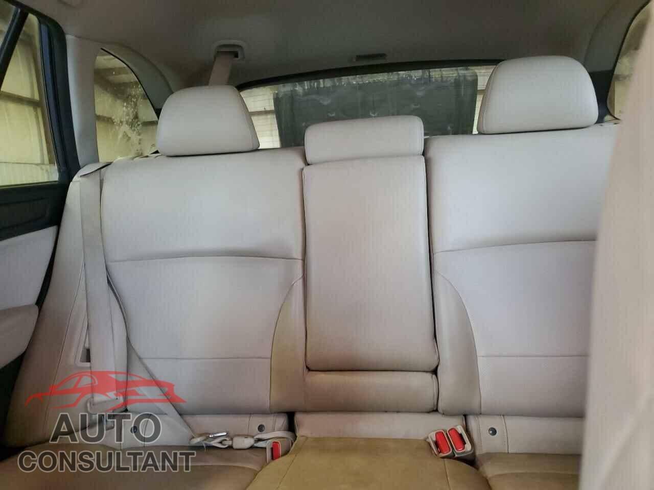 SUBARU OUTBACK 2015 - 4S4BSALC8F3302864