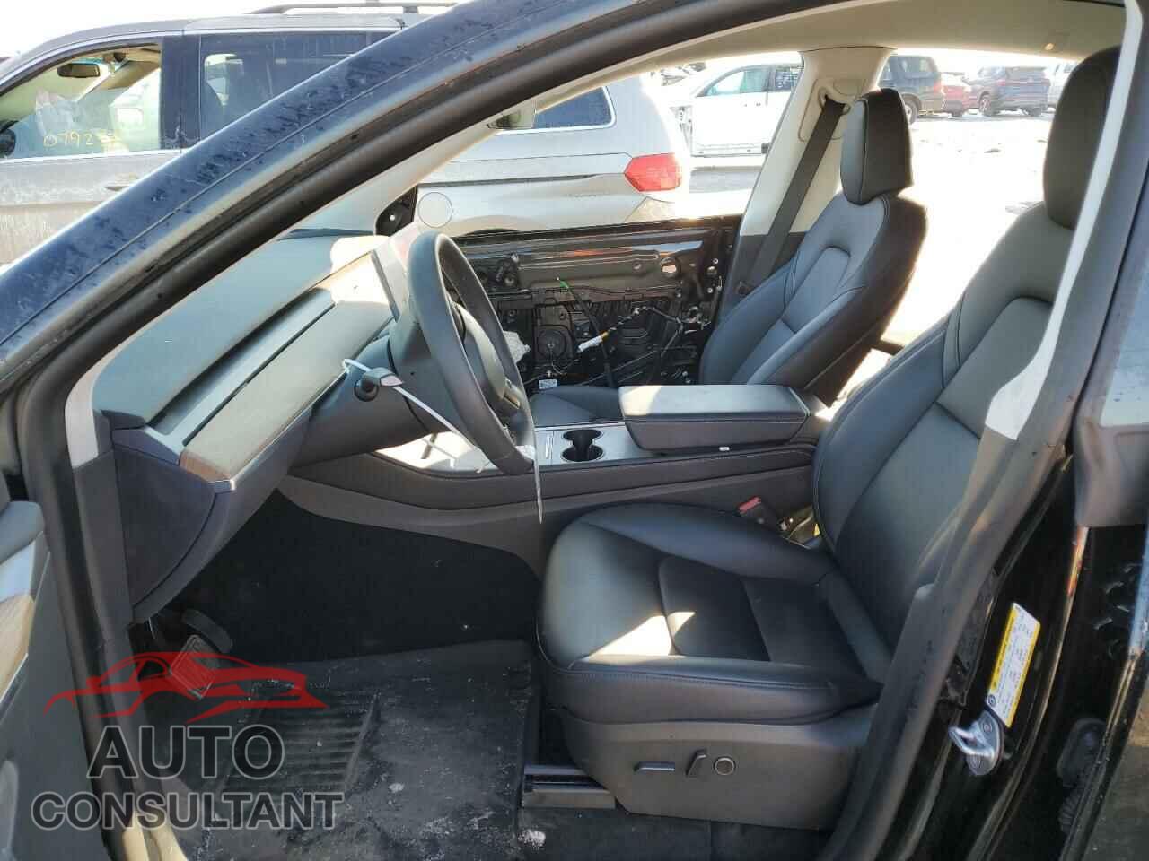 TESLA MODEL Y 2022 - 7SAYGDEE4NA018004