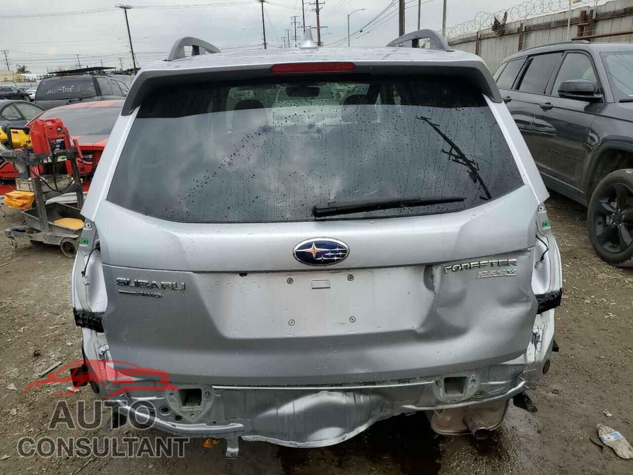 SUBARU FORESTER 2017 - JF2SJAEC7HH415832