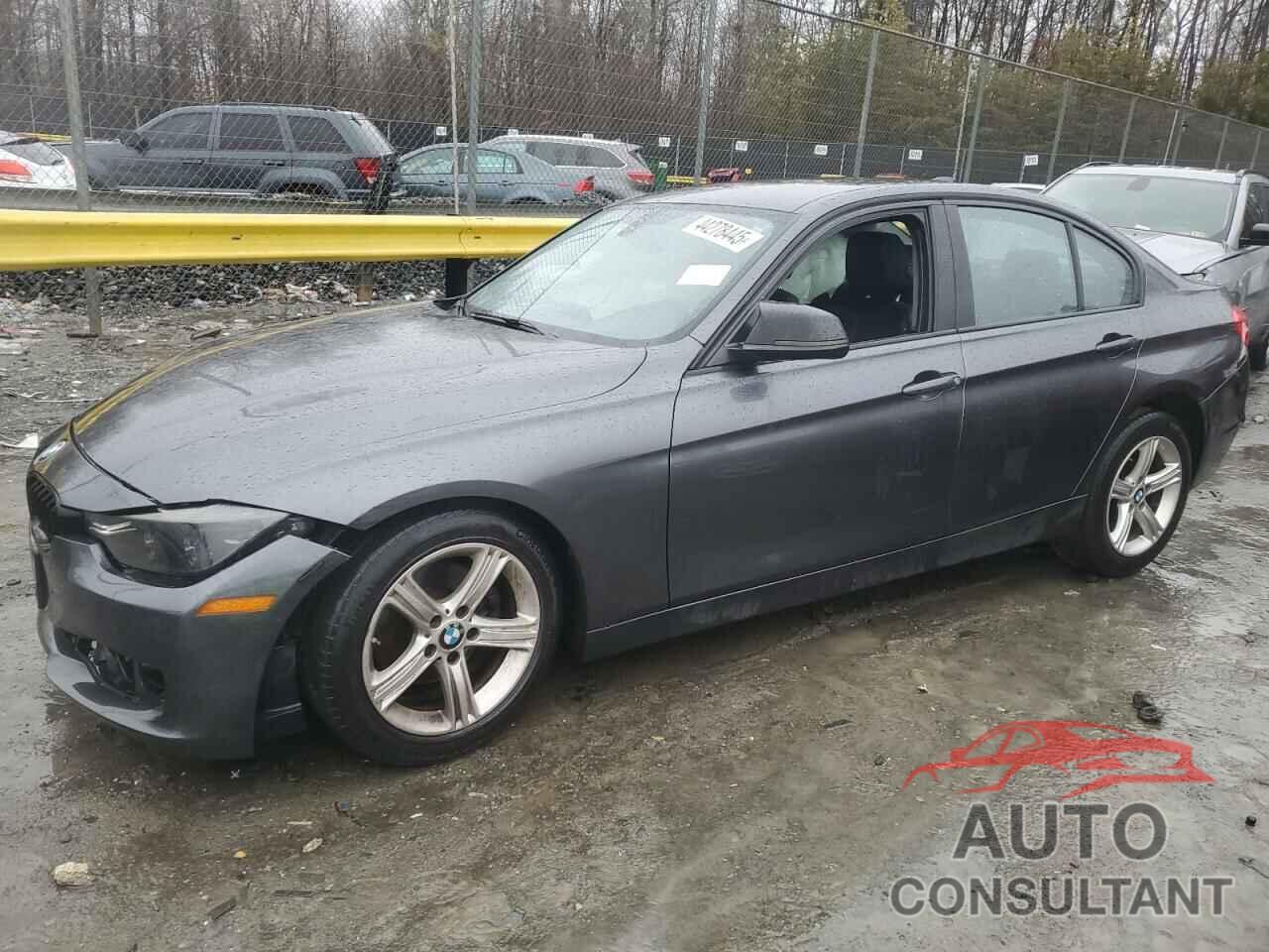 BMW 3 SERIES 2015 - WBA3B1C55FK136932