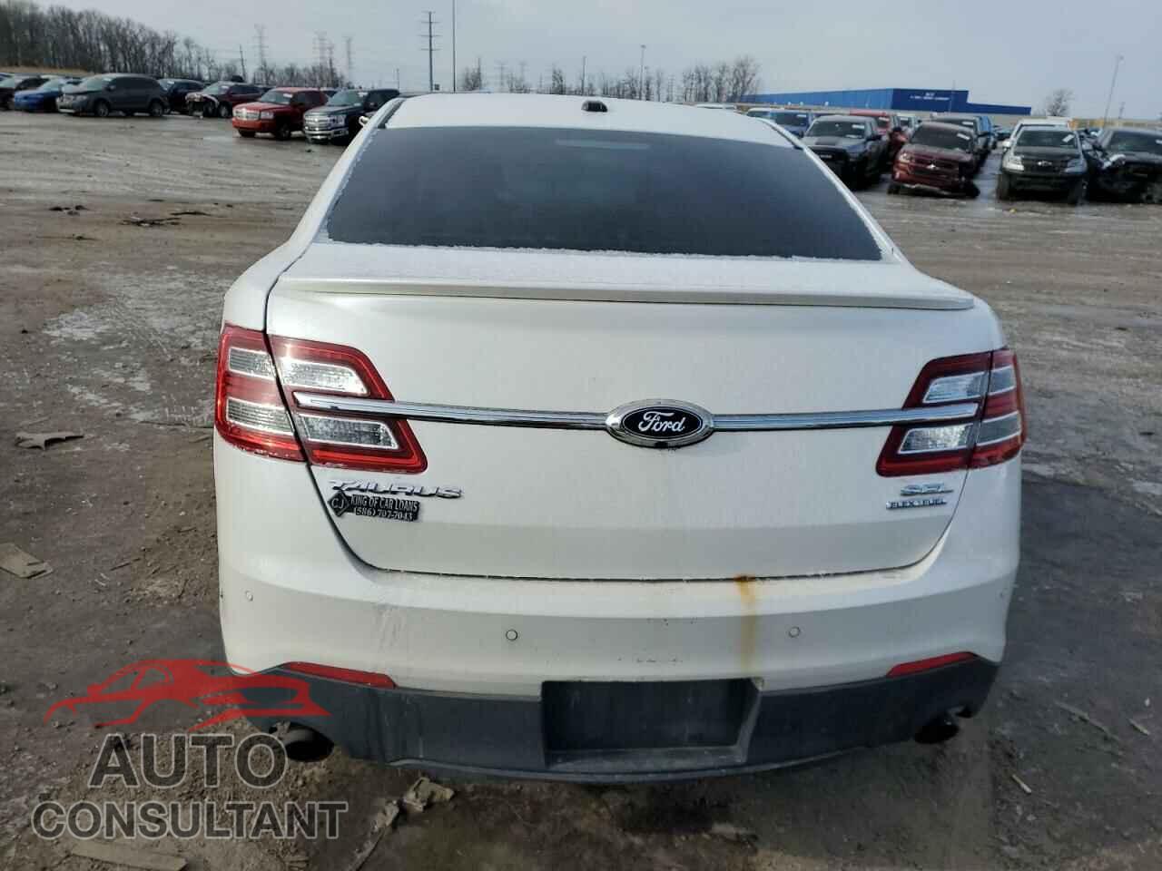 FORD TAURUS 2013 - 1FAHP2E84DG180577