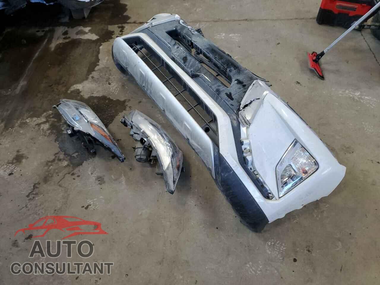 MITSUBISHI ECLIPSE 2018 - JA4AT4AA6JZ618179