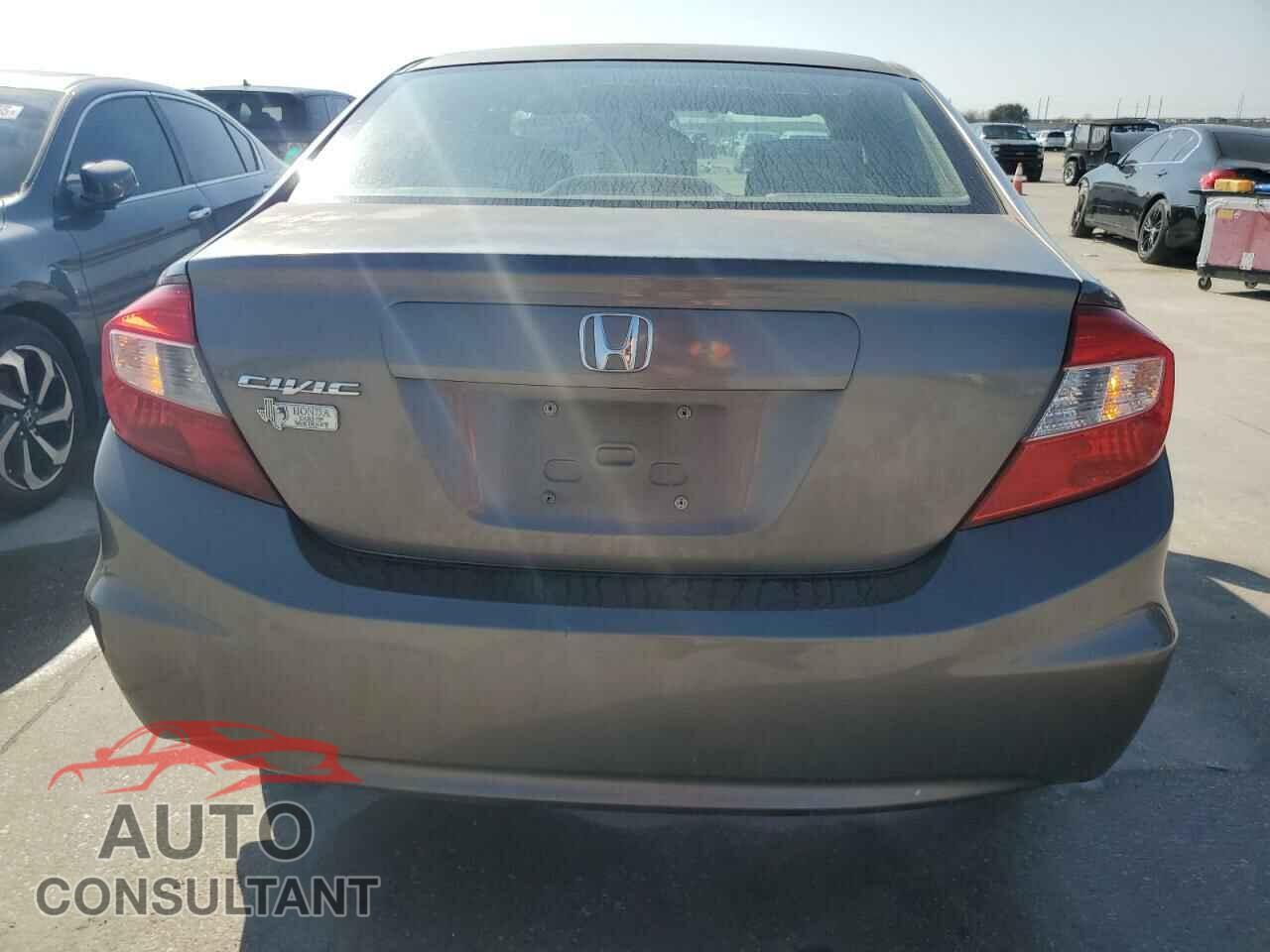 HONDA CIVIC 2012 - JHMFB2F55CS001476