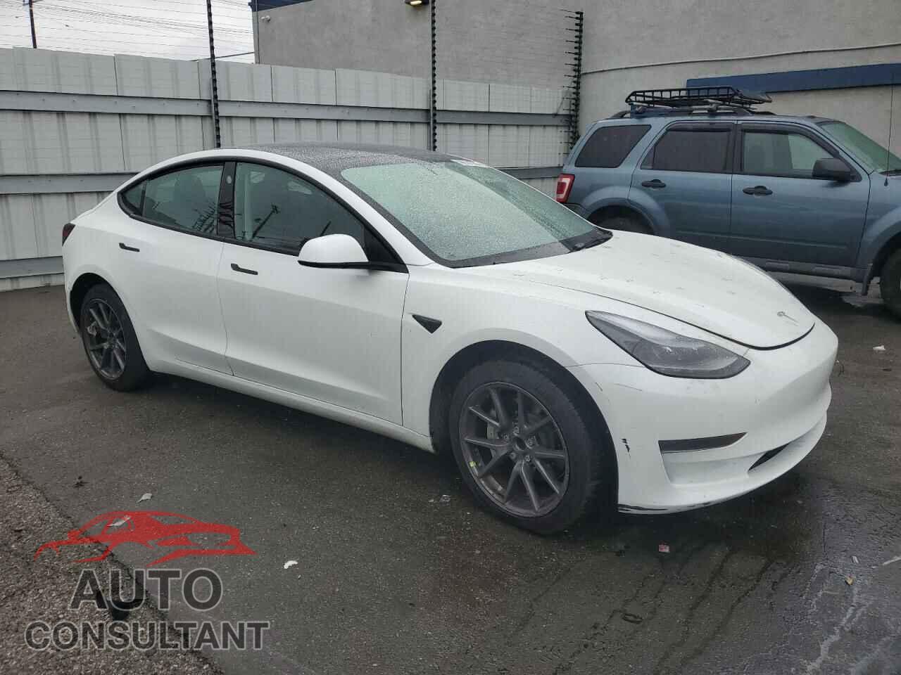 TESLA MODEL 3 2023 - 5YJ3E1EA4PF406512