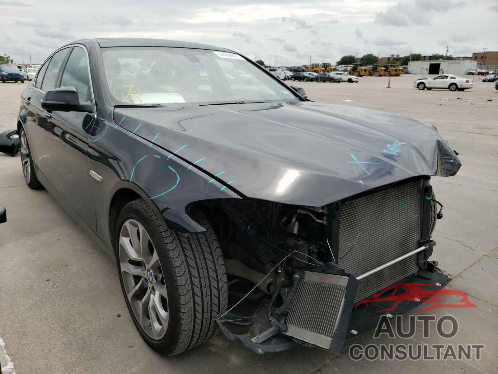 BMW 5 SERIES 2016 - WBA5B1C54GG551303